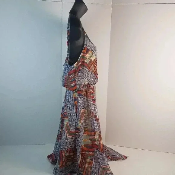 Love Reign - Picture 2 of 4